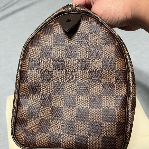Louis Vuitton Speedy 25 in damier ebene like new condition! - Picture 6 of 9